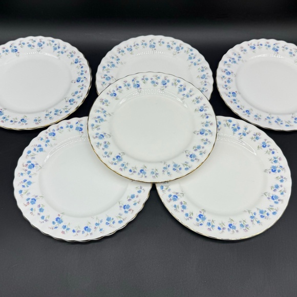 Royal Albert Memory Lane 6" Bread Butter Plates(Set of 6) Bone China England - Picture 1 of 4